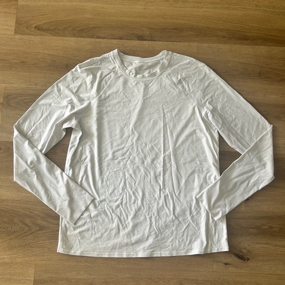 Lululemon Woman’s Long Sleeve Rashguard – White, Size M (Fits Like L) | EUC - Picture 1 of 9